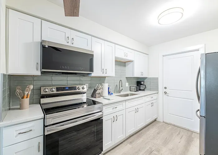 2bd 2ba Sunview 1 2mins To Beachpool! * Clearwater Beach