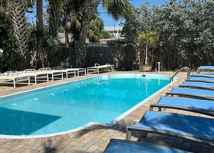 2bd 2ba Sunview 1 2mins To Beachpool! * Clearwater Beach