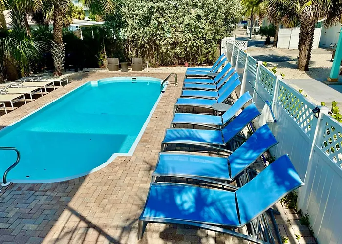 2bd 2ba Sunview 1 2mins To Beachpool! Clearwater Beach